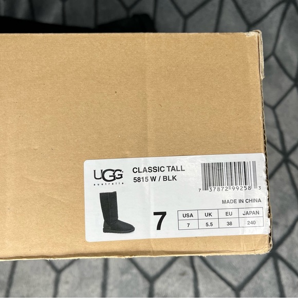 UGG Australia Black Classic Tall Boots C1 - Picture 10 of 11